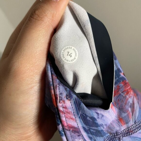 Lululemon Base Pace High-Rise Crop Brushed Nulux Atmospheric Purple size 14 - Picture 9 of 9